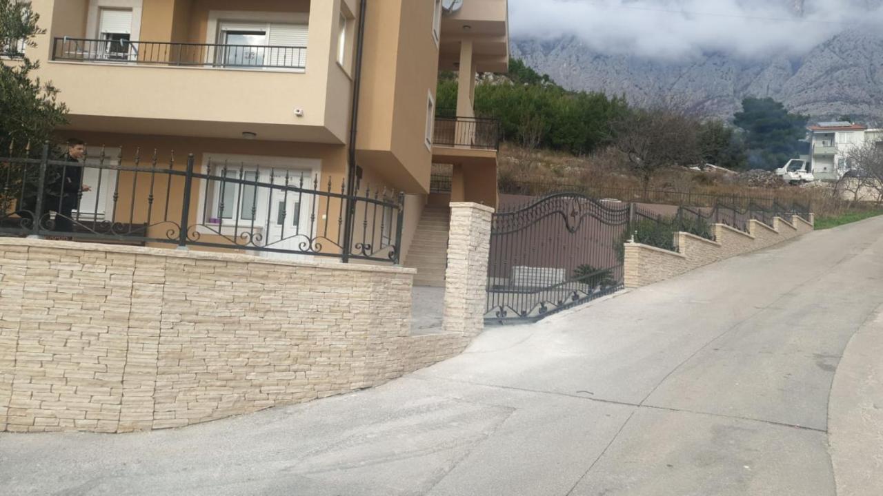Ferienwohnung Ferdo 2 Makarska Exterior foto